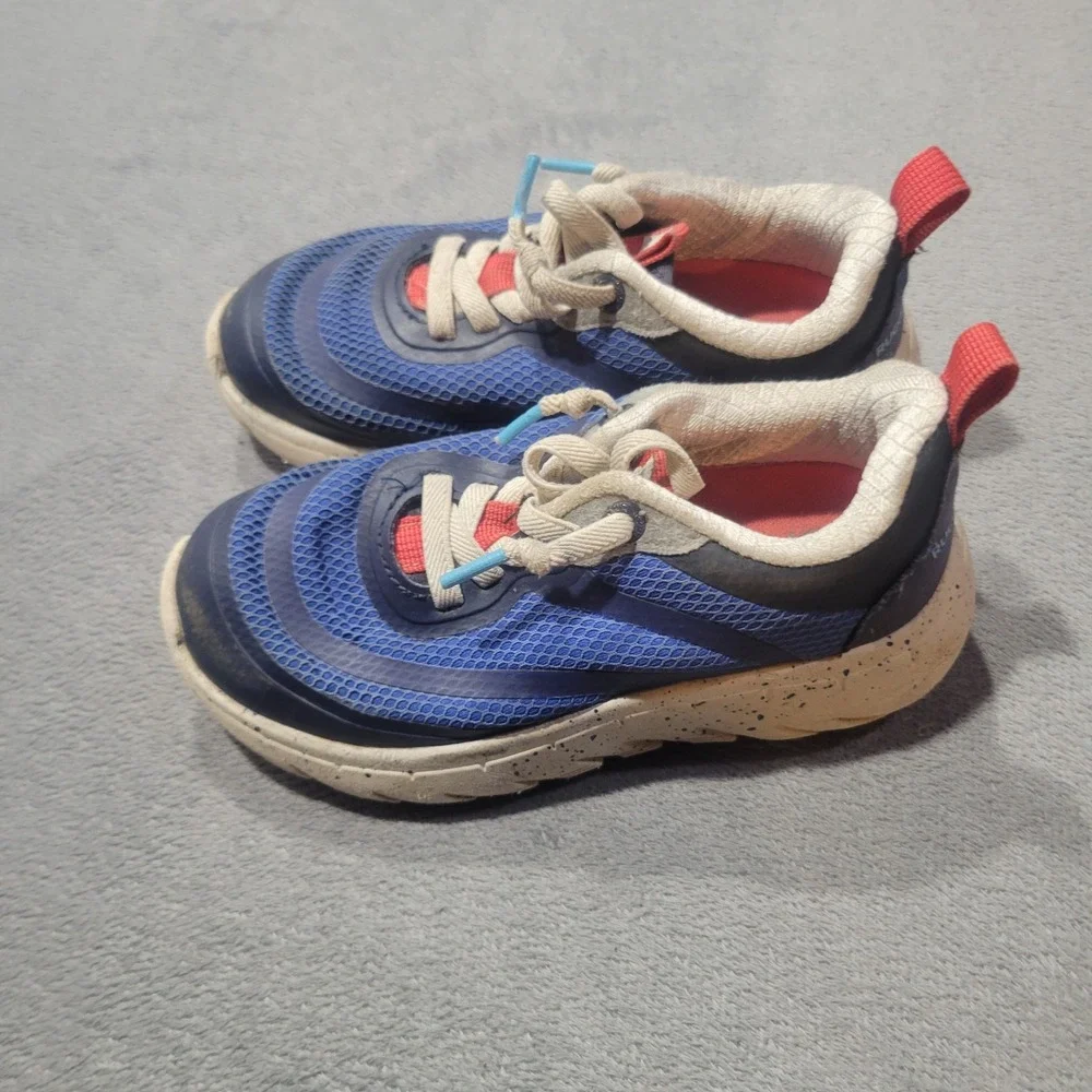Rugged Shark Sneakers Kids Size 9 Blue Red Athletic Running Speckled Sole Shoes